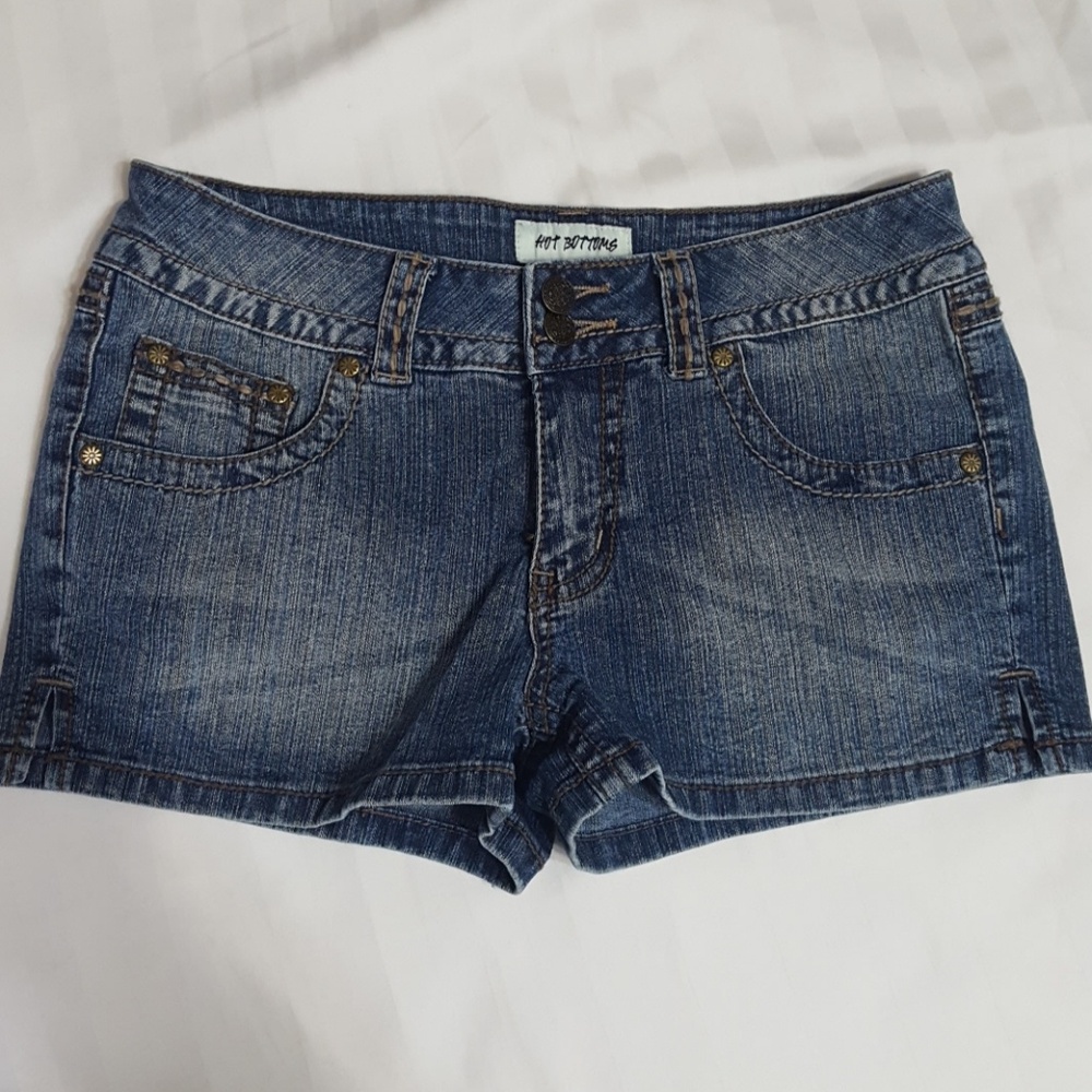 Women's Jean shorts